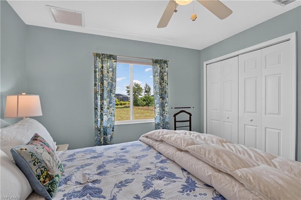 4139 NE 9th Ave , Cape Coral, FL 33909 Photo