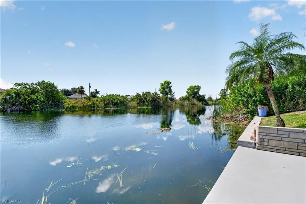 4139 NE 9th Ave , Cape Coral, FL 33909 Photo