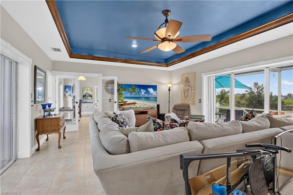 4139 NE 9th Ave , Cape Coral, FL 33909 Photo