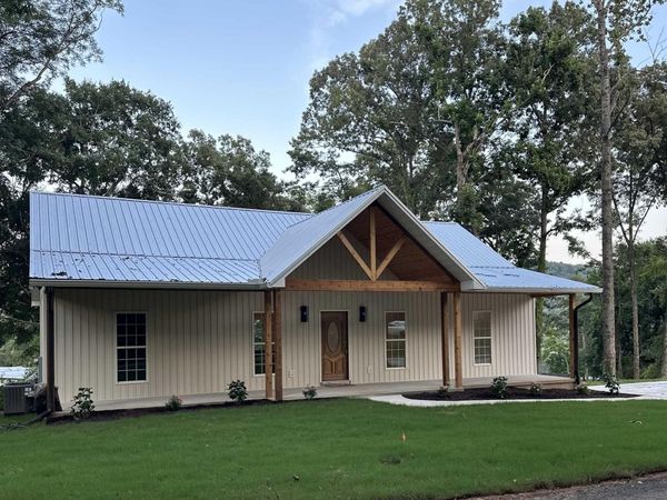 42 Dunsmore Drive, Grant, AL 35747
