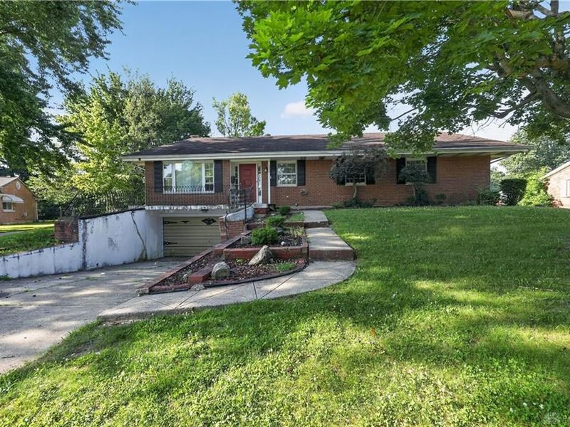 5826 Shady Cove Lane, Trotwood, OH 45426 Photo 2