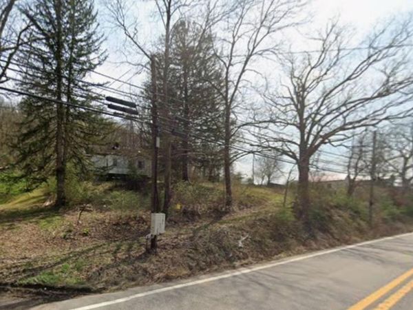 1730 Shinnston Pke, Clarksburg, WV 26301