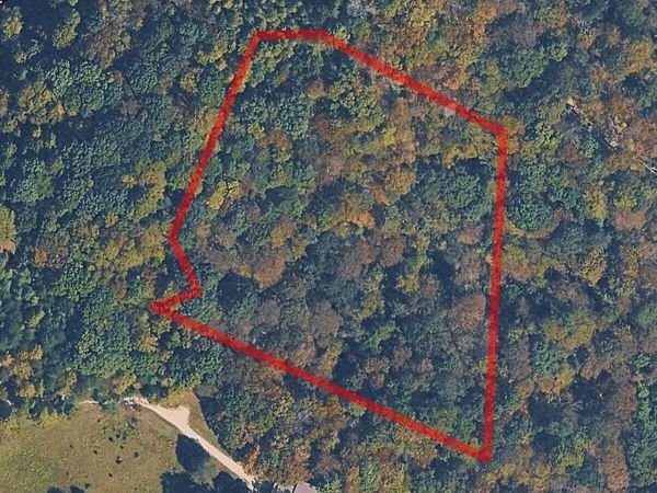 360 Belmont Rd, Fayetteville, WV 25840