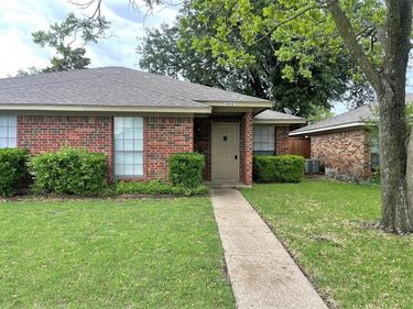8518 Holly Street, Frisco, TX 75034