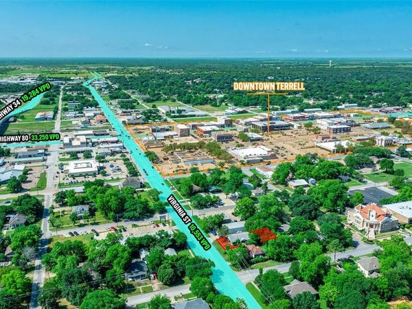 405 N Virginia Street , Terrell, TX 75160