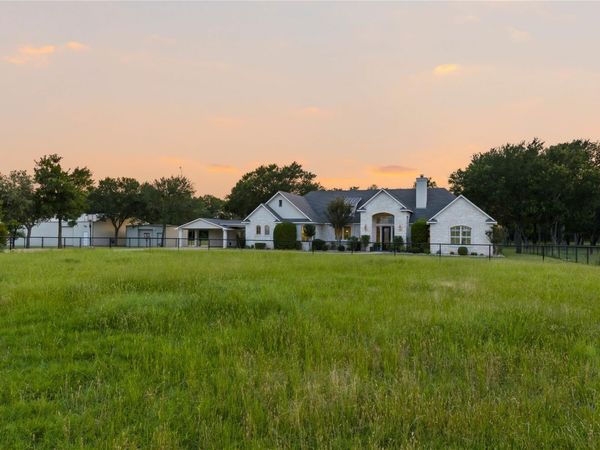 4140 County Road 467, Elgin, TX 78621