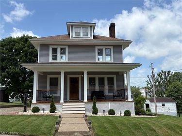 618 N Broadway Street , Barnesville, OH 43713