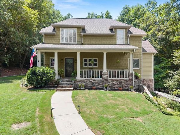 5945 Wellington Avenue , Gainesville, GA 30506