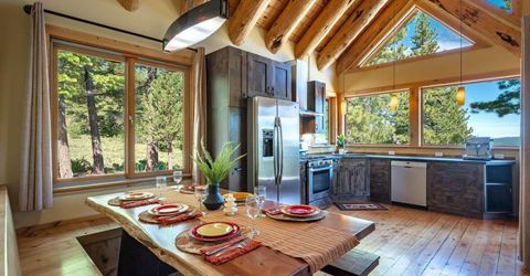 18948 La Mirada Road, Truckee, CA 96161 Photo
