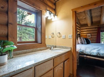18948 La Mirada Road, Truckee, CA 96161 Photo