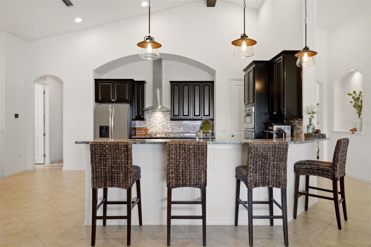 534 Chantilly Trail, Bradenton, FL 34212 Photo