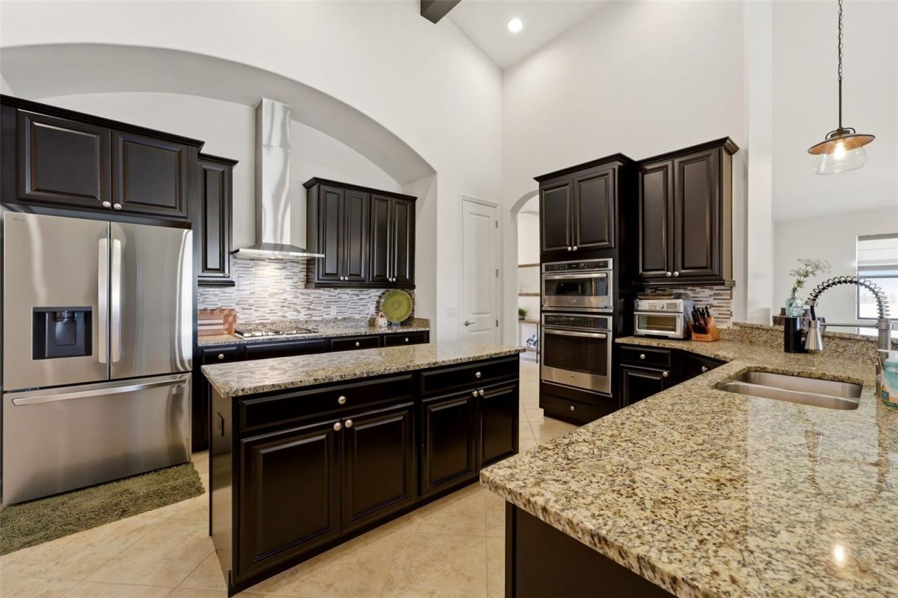 534 Chantilly Trail, Bradenton, FL 34212 Photo