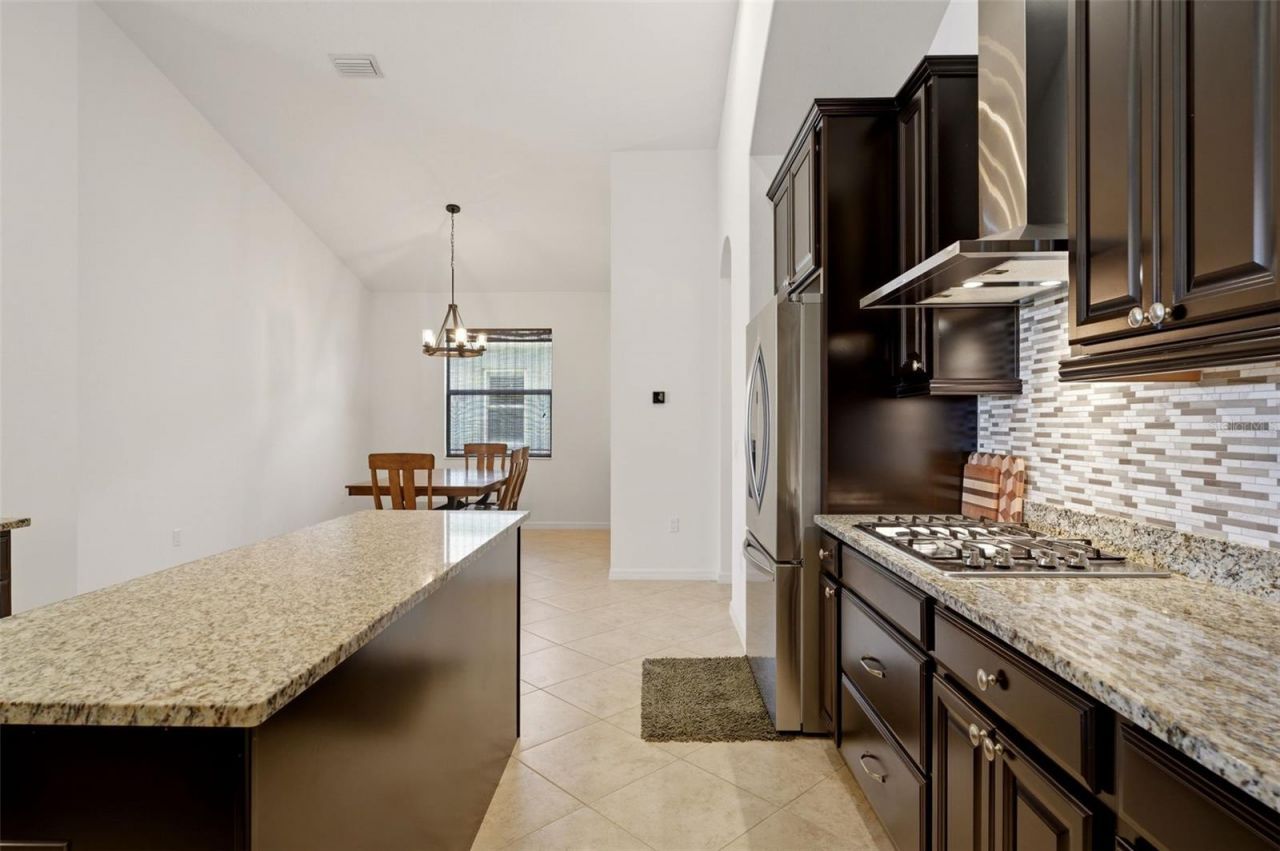 534 Chantilly Trail, Bradenton, FL 34212 Photo
