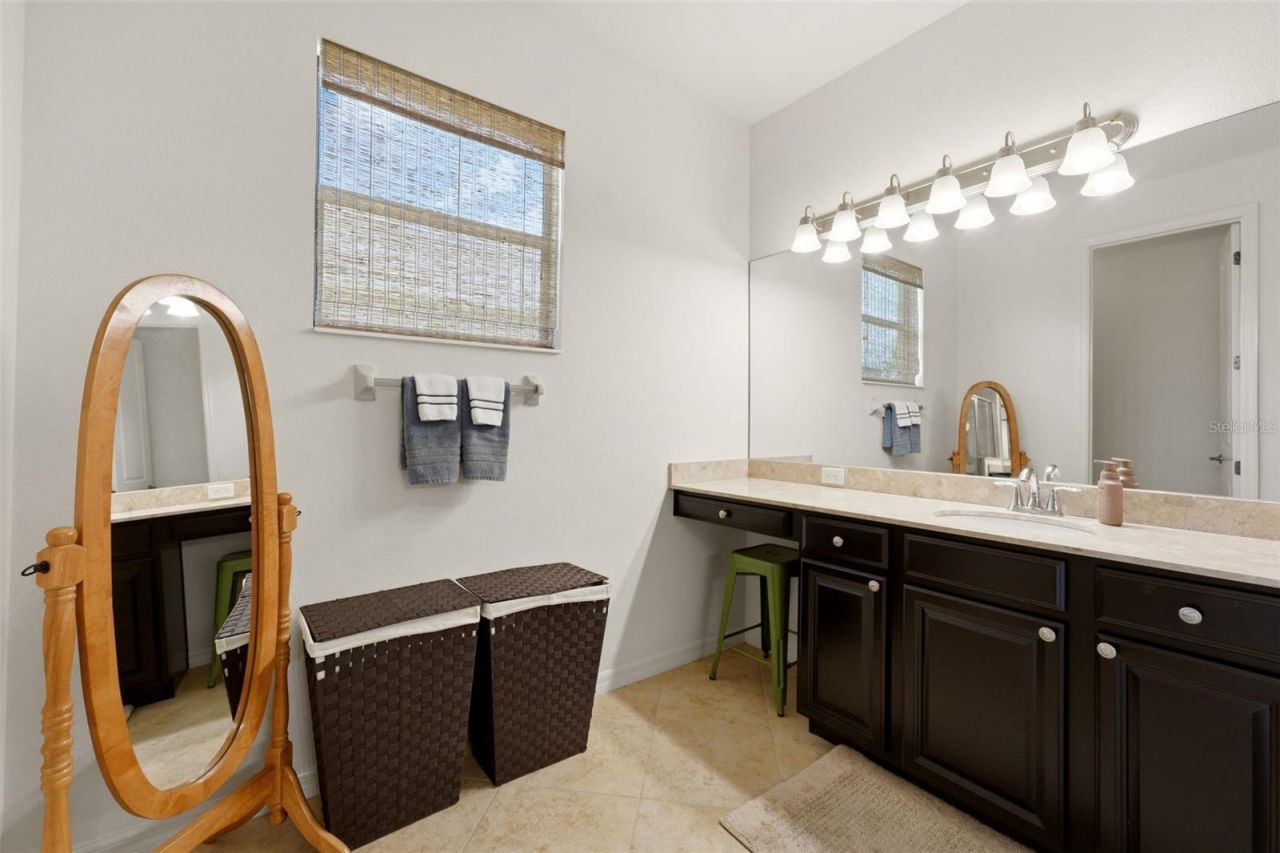 534 Chantilly Trail, Bradenton, FL 34212 Photo