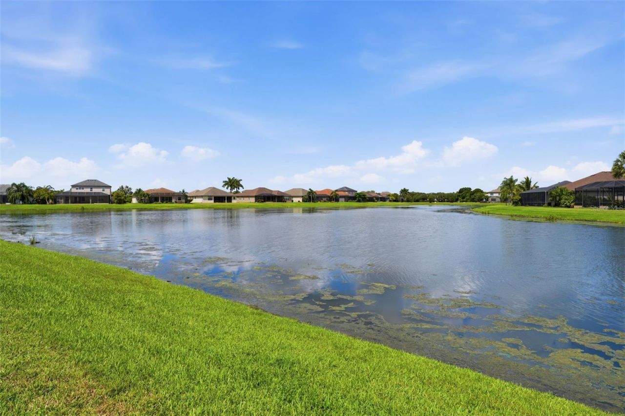 534 Chantilly Trail, Bradenton, FL 34212 Photo