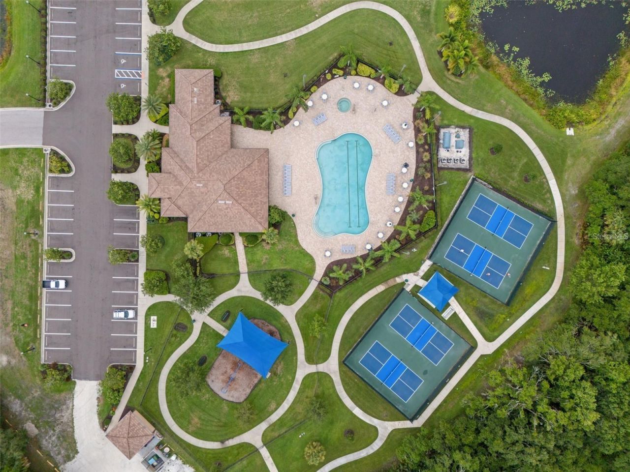 534 Chantilly Trail, Bradenton, FL 34212 Photo