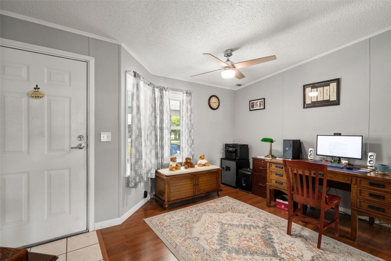 116 Mount Isle Avenue Ne, Unit 116, Saint Petersburg, FL 33702 Photo
