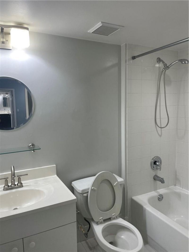 2640 S University Drive, Unit 319, Davie, FL 33328 Photo