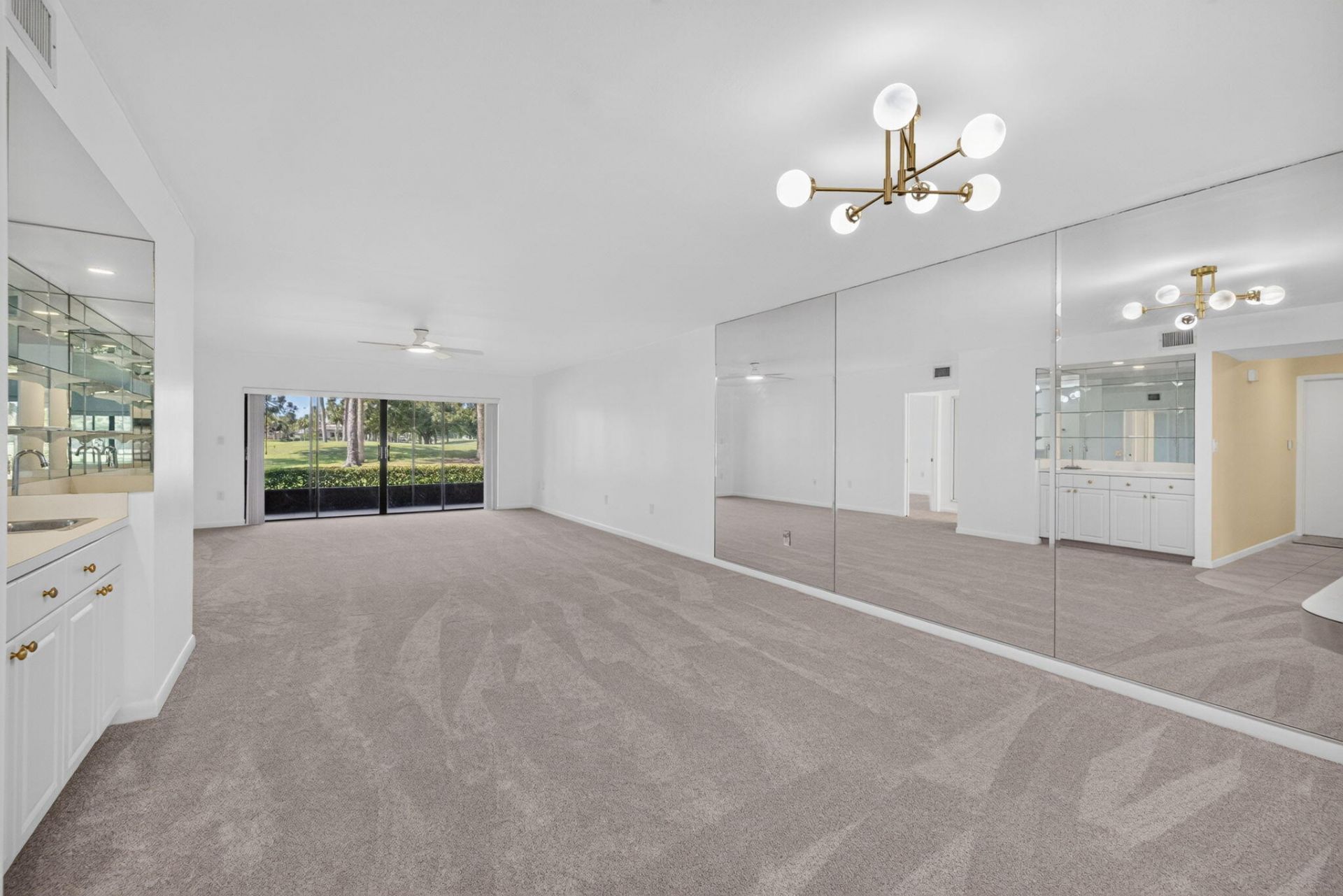 9460 Meadowood Drive, Unit 104, Fort Pierce, FL 34951 Photo