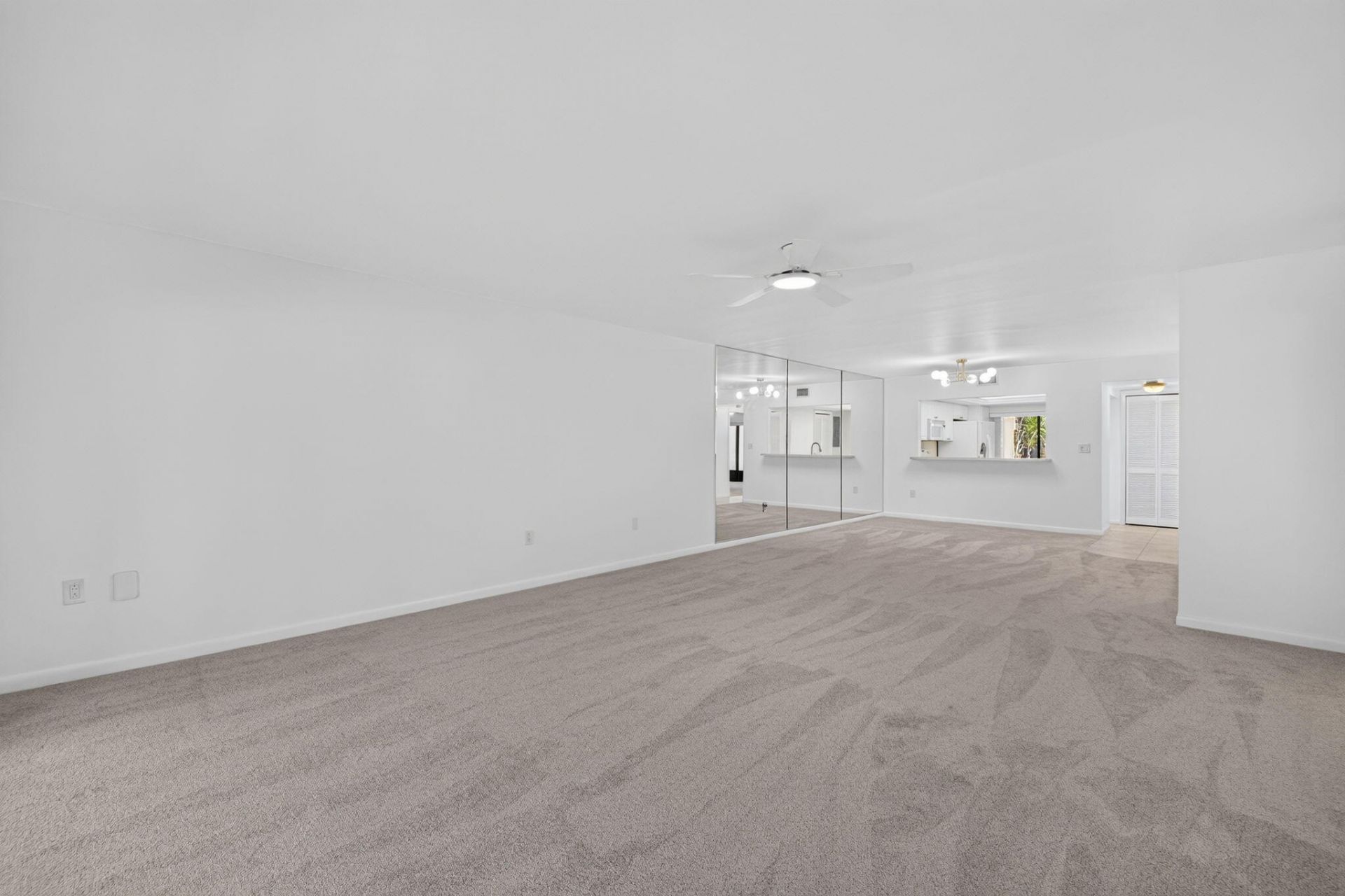 9460 Meadowood Drive, Unit 104, Fort Pierce, FL 34951 Photo