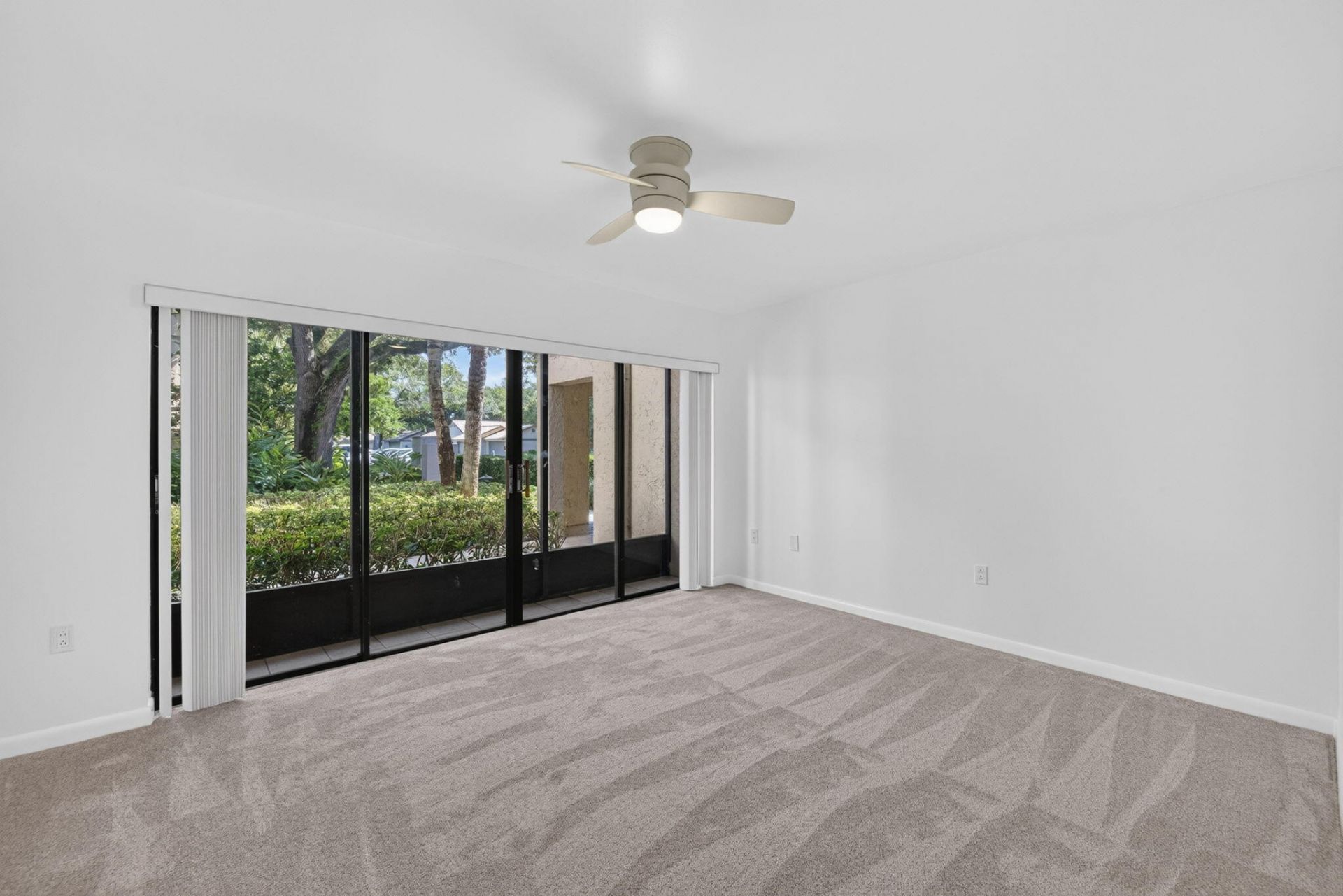 9460 Meadowood Drive, Unit 104, Fort Pierce, FL 34951 Photo