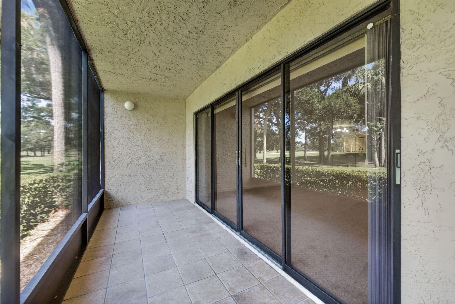 9460 Meadowood Drive, Unit 104, Fort Pierce, FL 34951 Photo