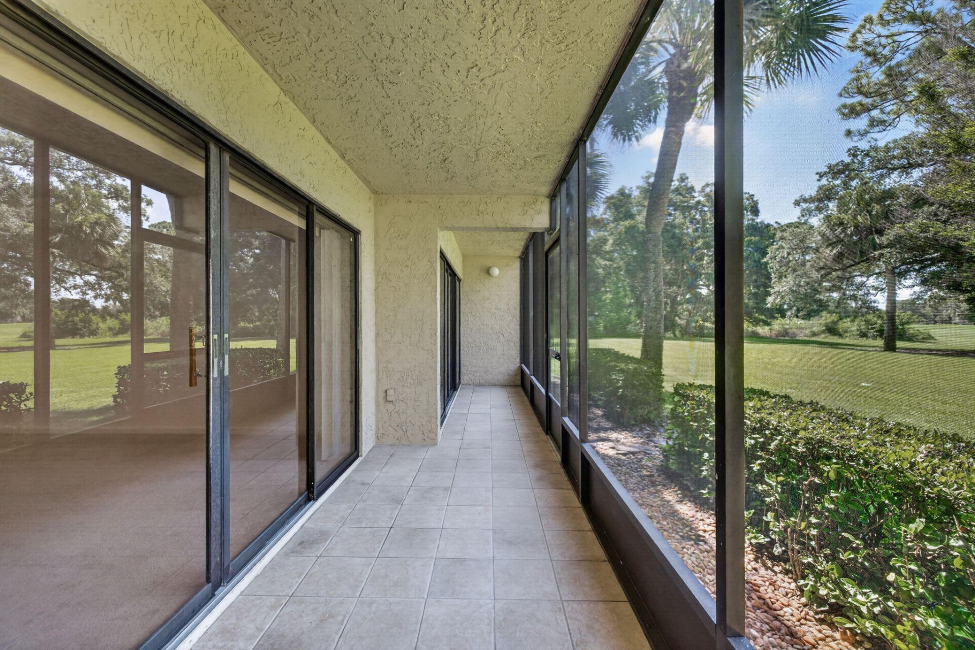 9460 Meadowood Drive, Unit 104, Fort Pierce, FL 34951 Photo