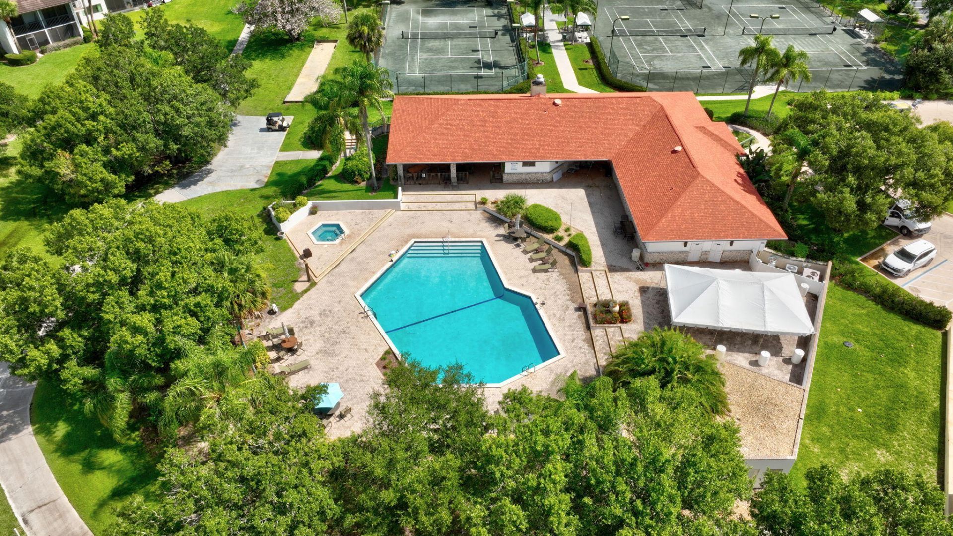 9460 Meadowood Drive, Unit 104, Fort Pierce, FL 34951 Photo