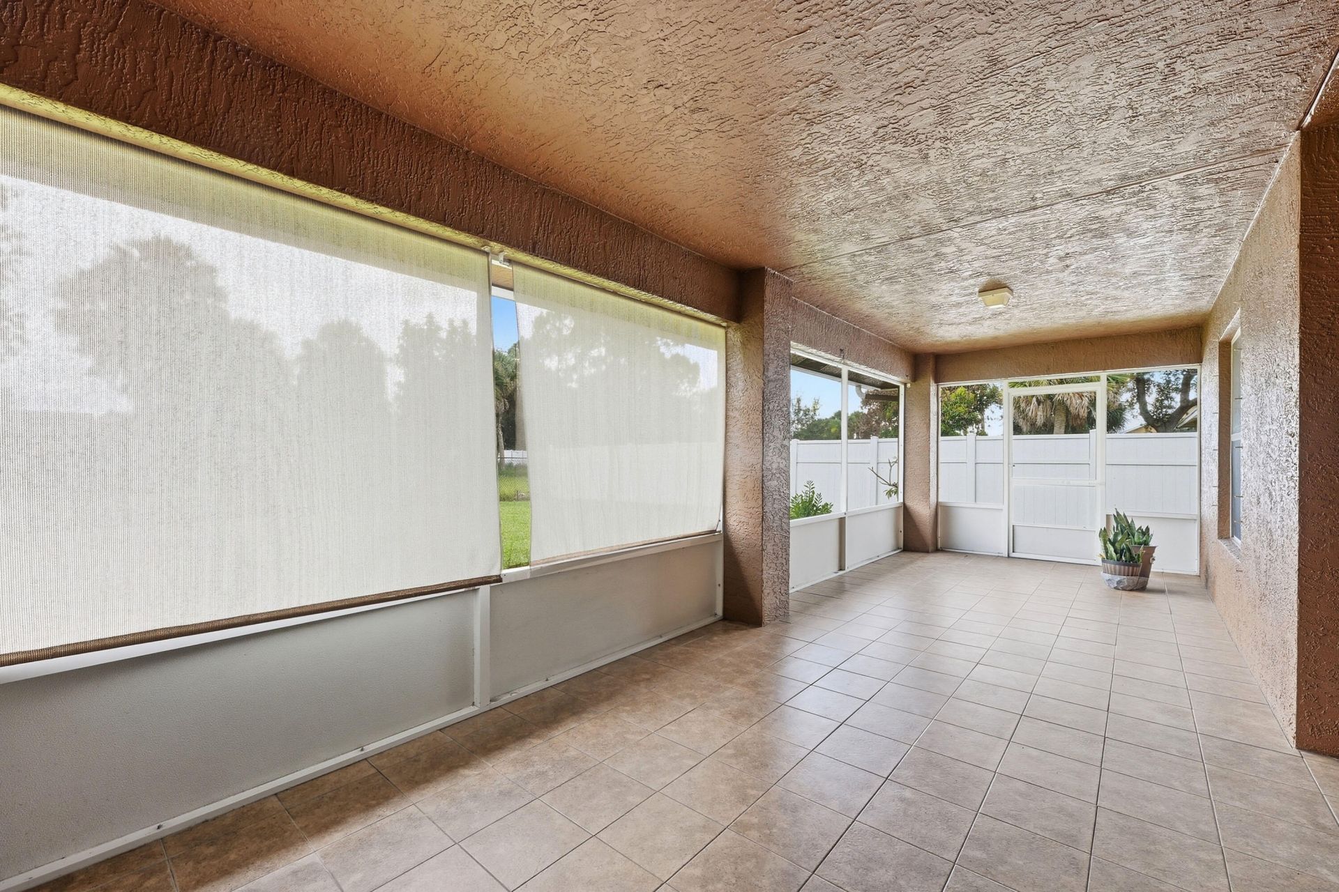 1098 SW Sudder Avenue, Port Saint Lucie, FL 34953 Photo