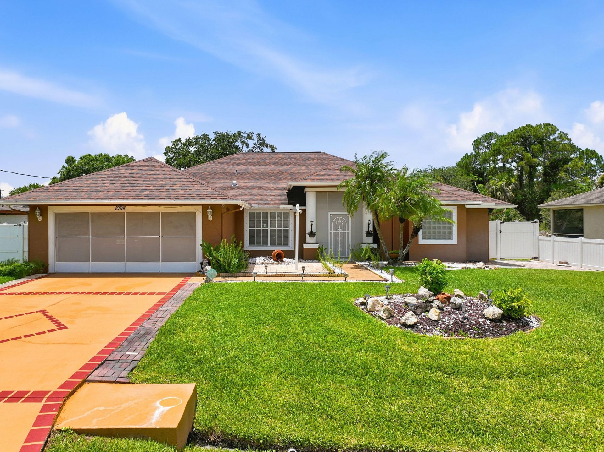1098 SW Sudder Avenue, Port Saint Lucie, FL 34953 Photo