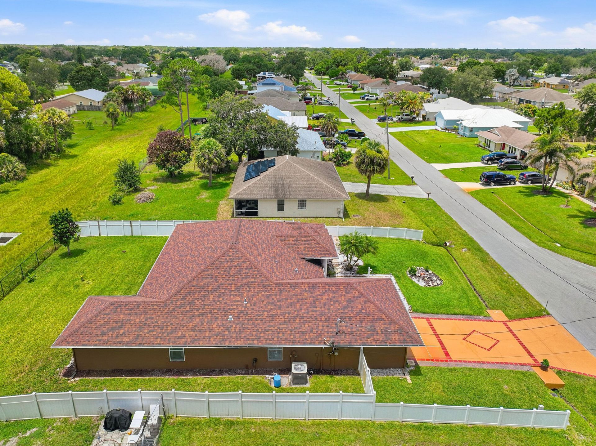 1098 SW Sudder Avenue, Port Saint Lucie, FL 34953 Photo