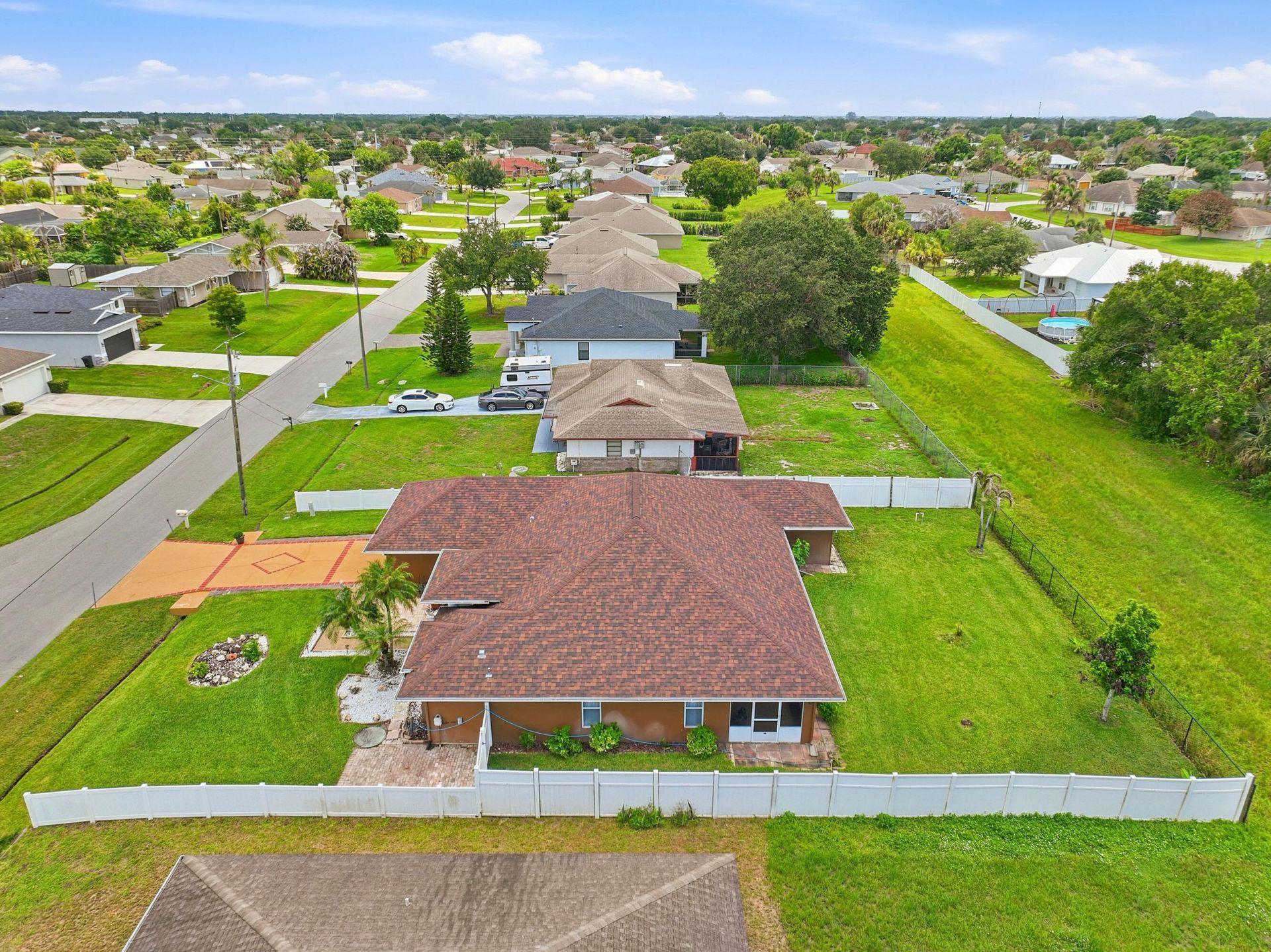 1098 SW Sudder Avenue, Port Saint Lucie, FL 34953 Photo