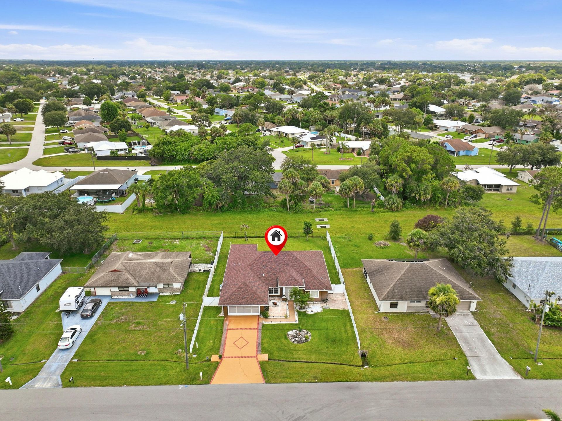 1098 SW Sudder Avenue, Port Saint Lucie, FL 34953 Photo