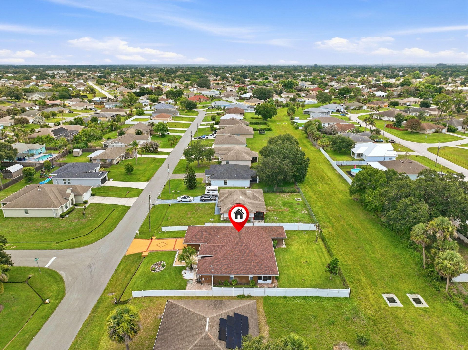 1098 SW Sudder Avenue, Port Saint Lucie, FL 34953 Photo
