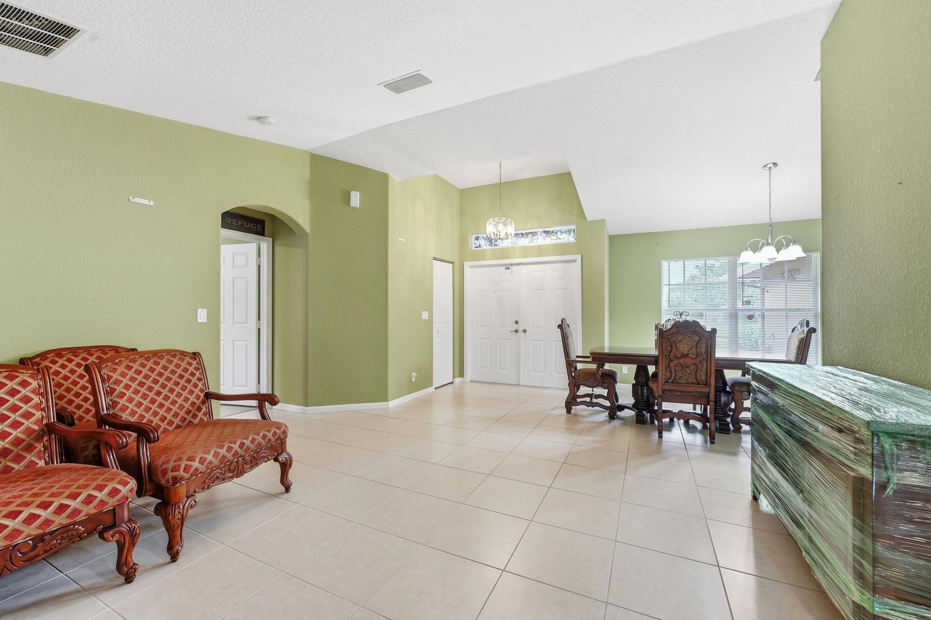 1098 SW Sudder Avenue, Port Saint Lucie, FL 34953 Photo