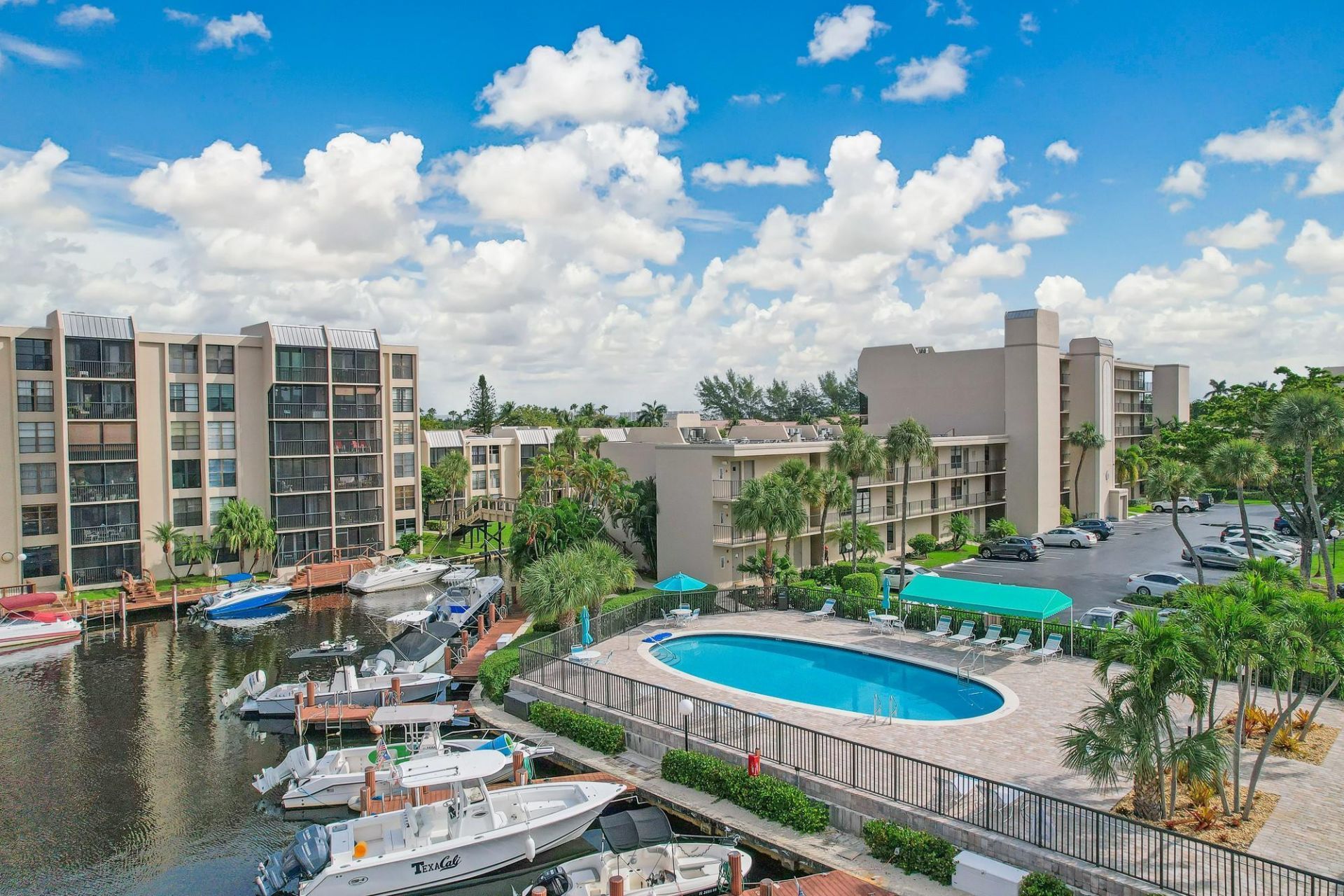 6 Royal Palm Way, Unit 303, Boca Raton, FL 33432 Photo