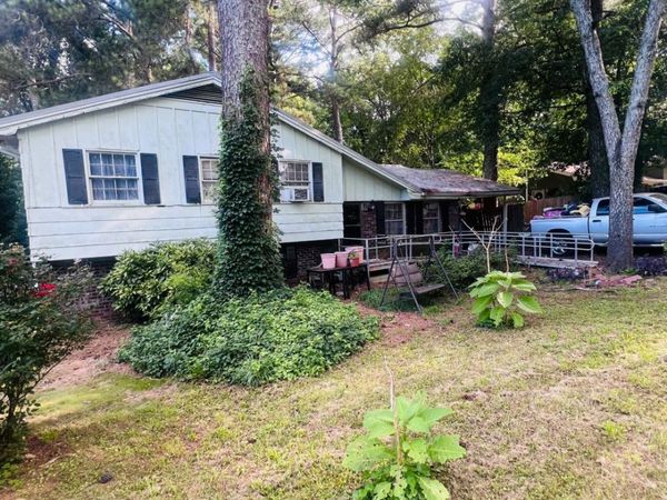 2749 Shelley Lane, Ellenwood, GA 30294