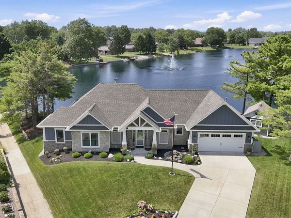 34 Colony Court, Greenfield, IN 46140