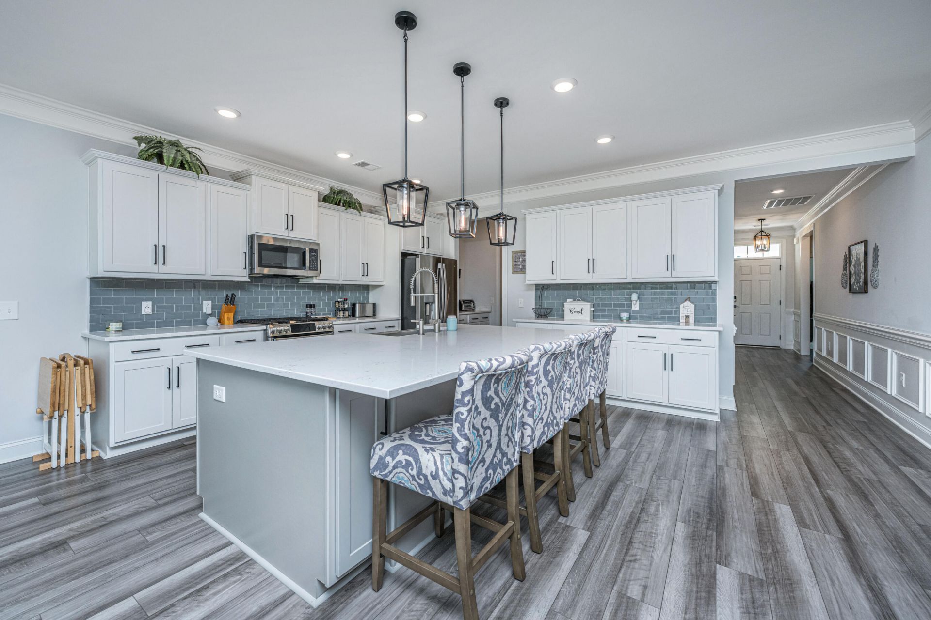 156 Lakelyn Road Photo 9