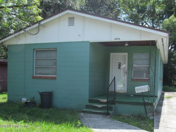 3711 N DAVIS Street, Jacksonville, FL 32209
