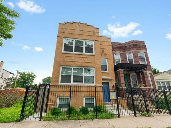 615 N Troy Street , Chicago, IL 60612