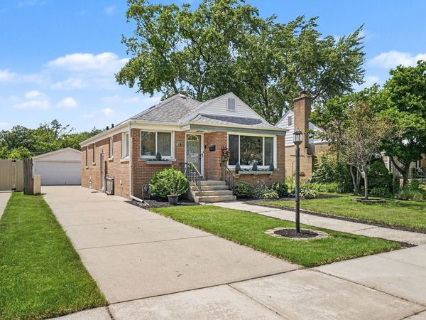 18424 Homewood Avenue, Homewood, IL 60430