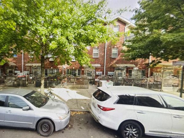 10475 48th Avenue , Corona, NY 11368