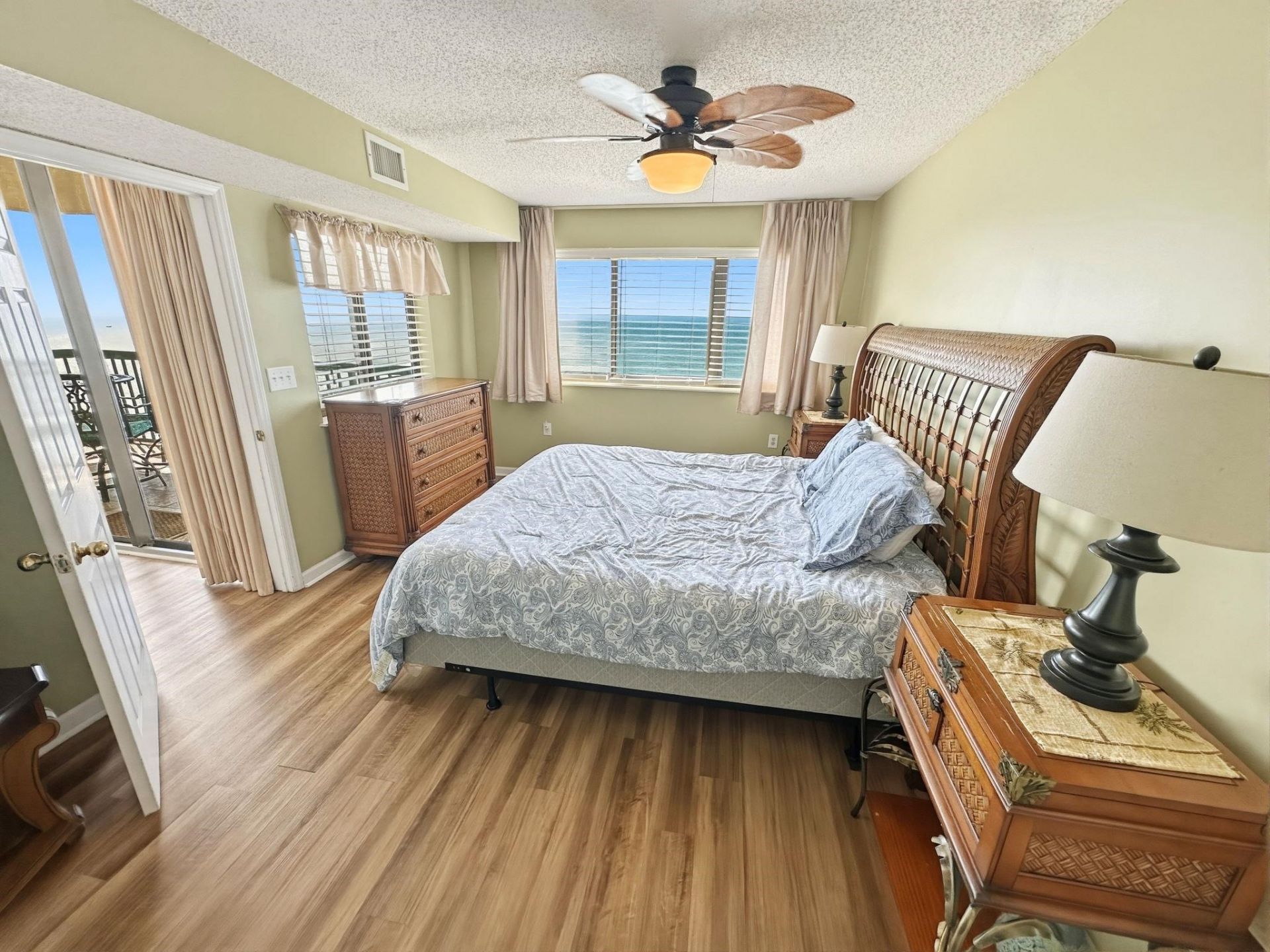 201 Ocean Blvd. S  Photo 18