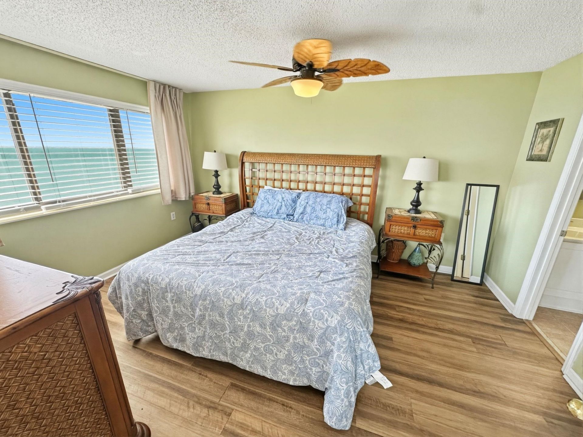 201 Ocean Blvd. S  Photo 19