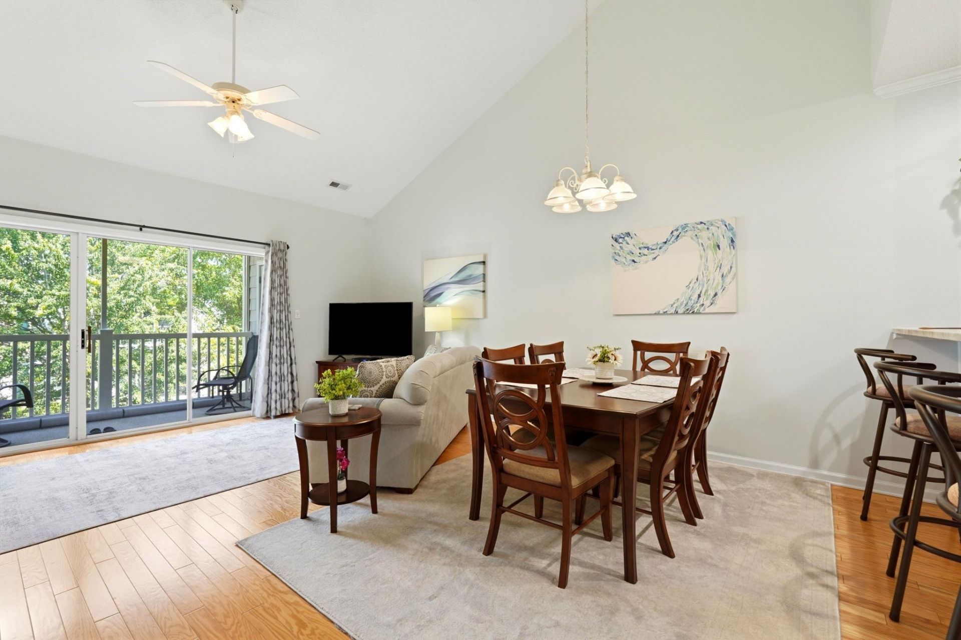 122 Scotch Broom Dr. Photo 4