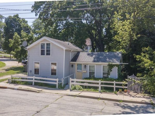 114 WASHINGTON STREET, Ripon, WI 54971