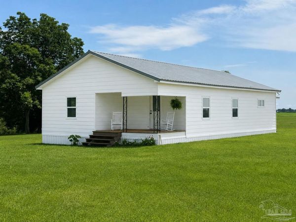 6000 Doran Rd, Mcdavid, FL 32568