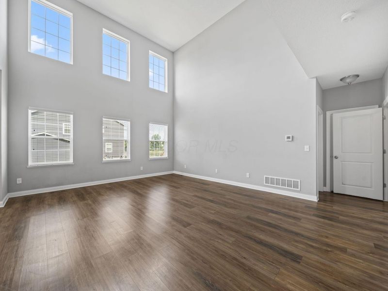 6158 Heather Ridge Drive, Delaware, OH 43015 Photo 2