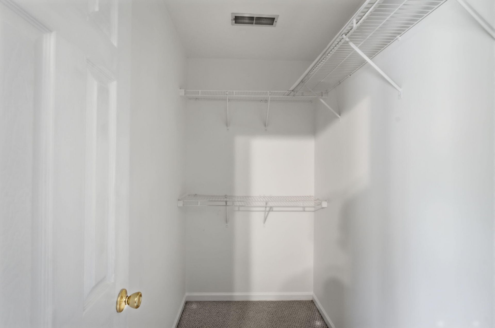 147 Darcy Avenue Photo 17